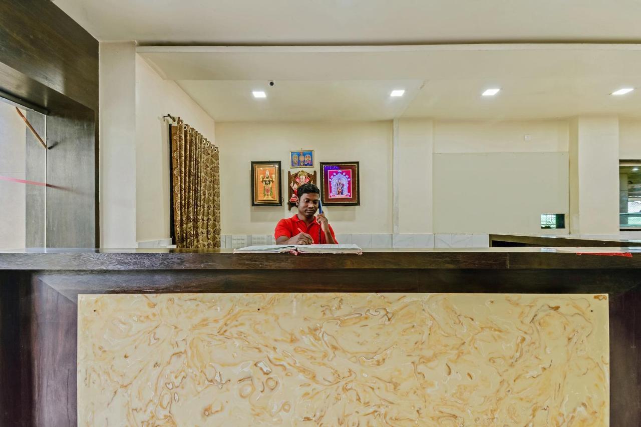 Oyo 48352 Hotel Bhagyalaxmi Kala Exterior photo